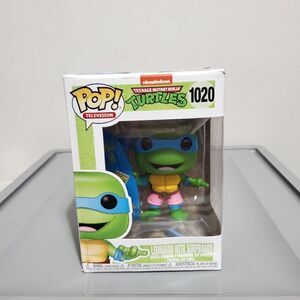 Funko Pop Television TMNT 1020 Leonardo With Surfboard New In Box